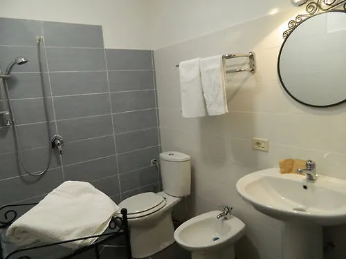 Crispi Rooms Catania Italia