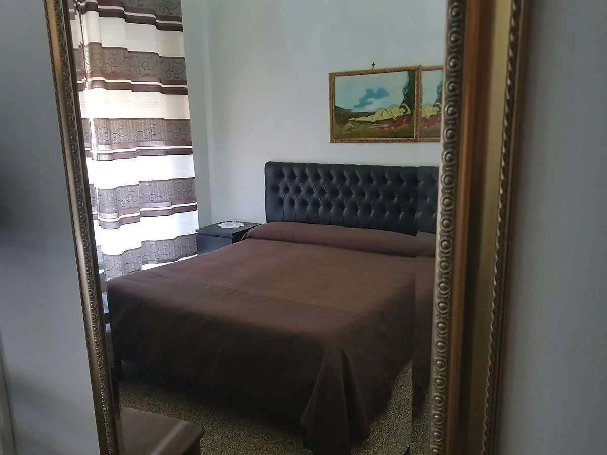 Crispi Rooms Catania Bed & Breakfast