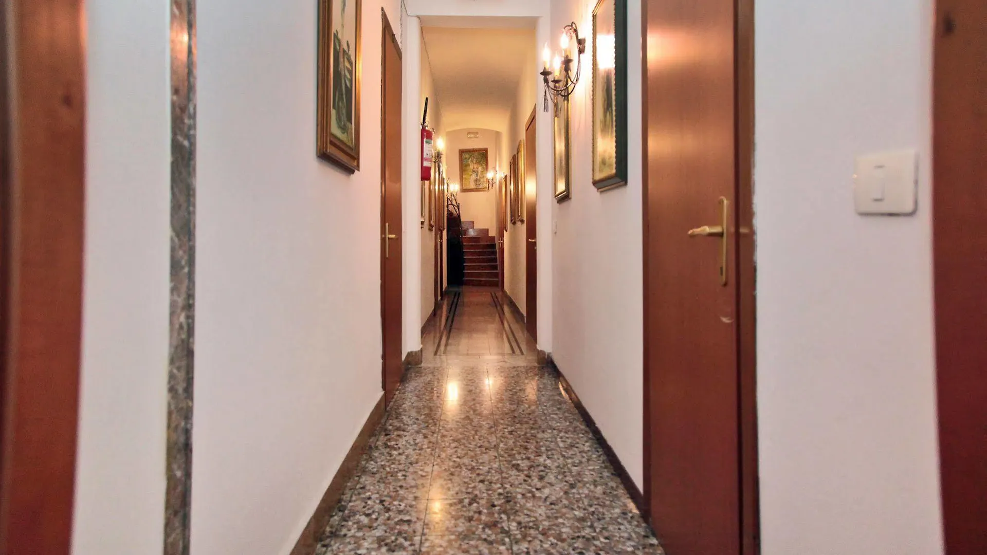Crispi Rooms Catania