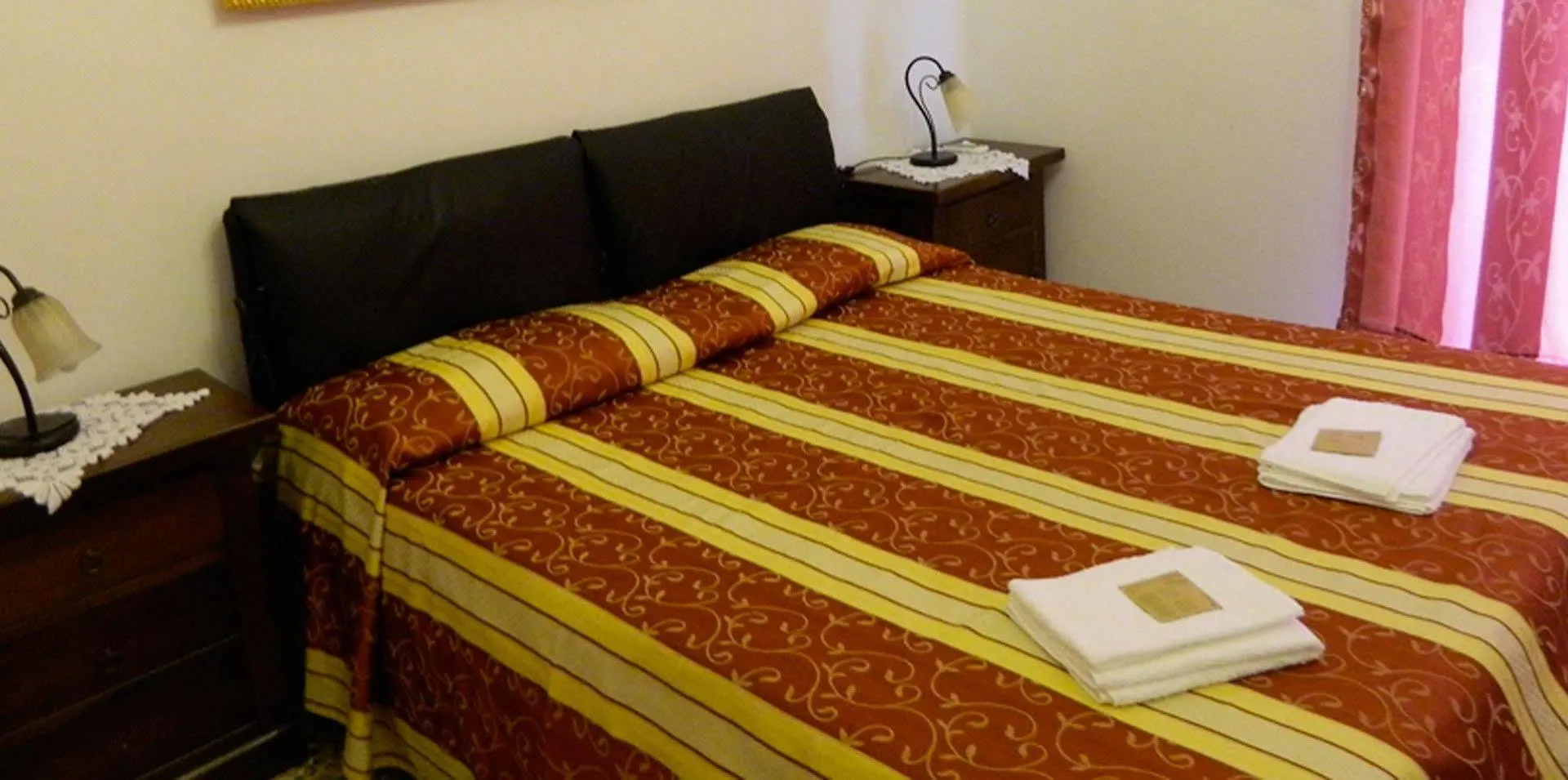 Crispi Rooms Catania Italy
